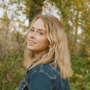 Meet your Posher, Kiani